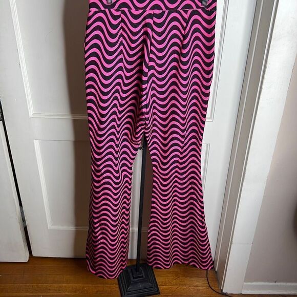 Boohoo RETRO PRINT FIT & FLARE PANTS Size 8 Nwot - Picture 6 of 8